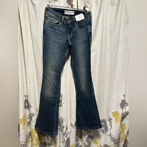 Hollister Dark Blue Flare Jeans low rise size 2r